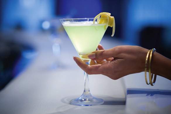 Celebrity Cruises The Martini Bar 5.jpg